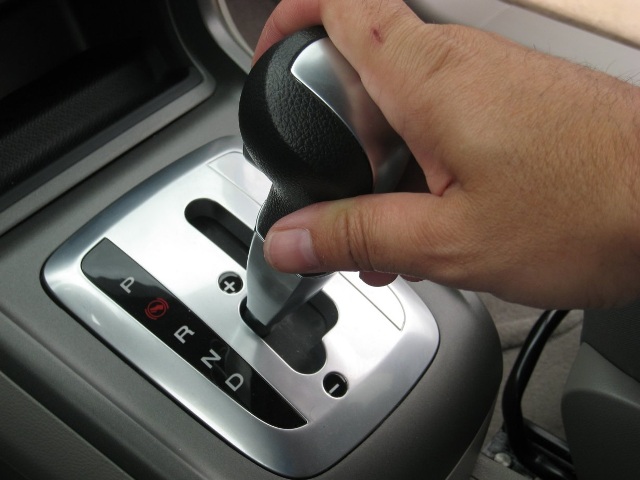 perawatan mobil matic