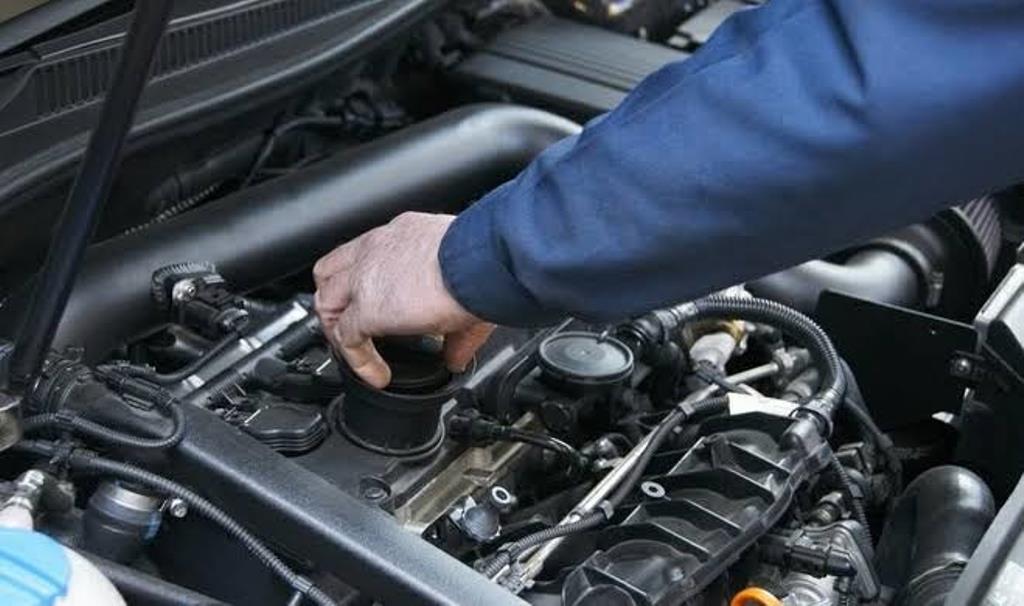 perawatan mobil diesel